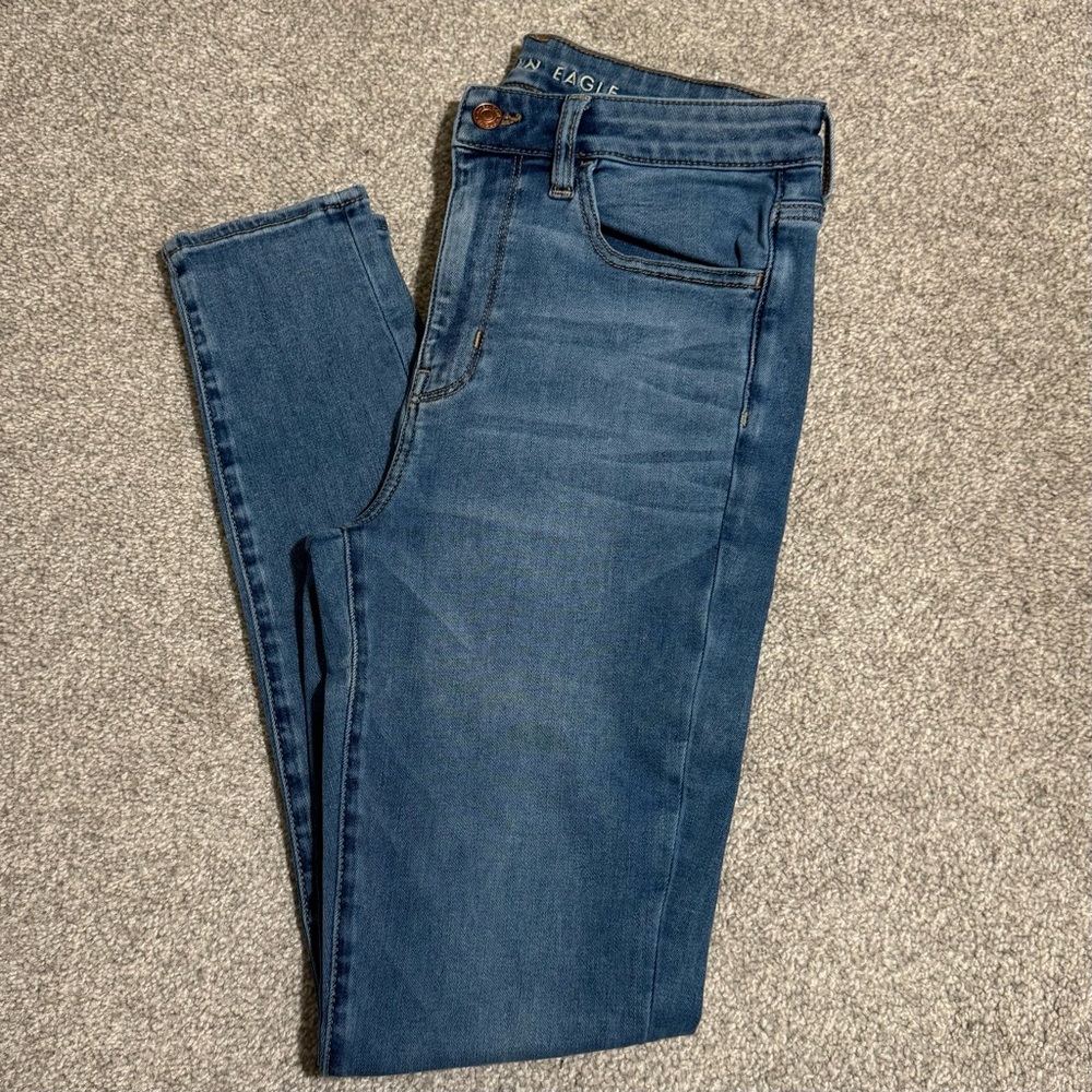 SOLD ‼️ Super Hi Rise American Eagle Jegging Size 8